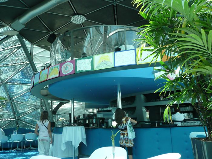 Murinsel inside 2.jpg