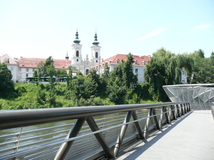 to Murinsel 2.jpg