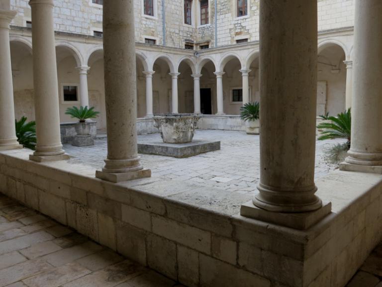 Francis monastery_ Zadar 1_1.JPG