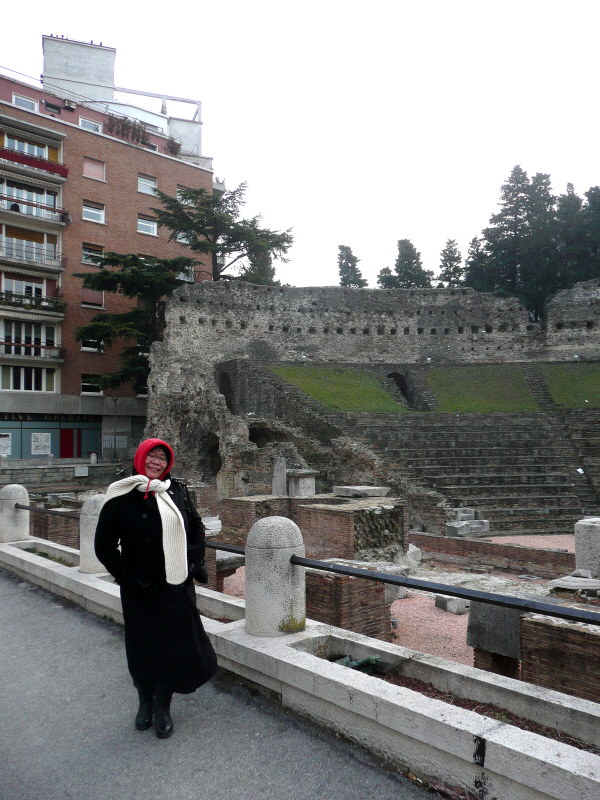 Teatro Romano2.JPG