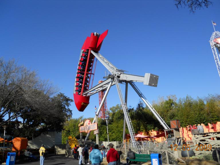 six flag_3.jpg