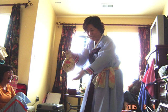 7flowers_drinksong.jpg