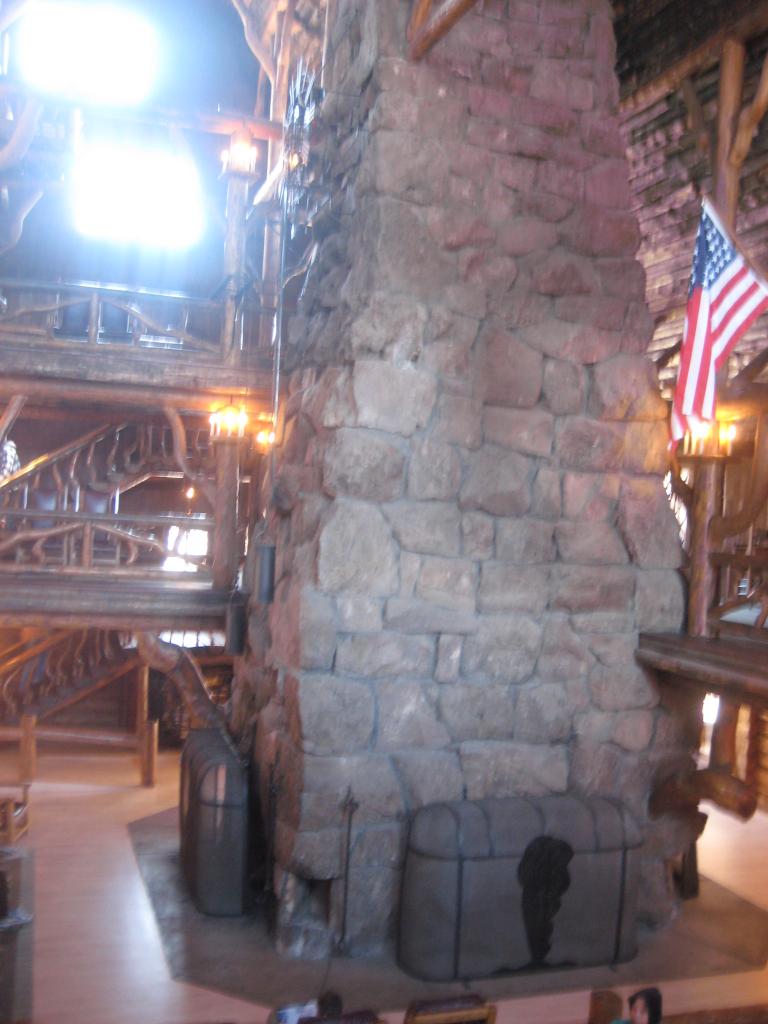 Yellowstone 329.JPG