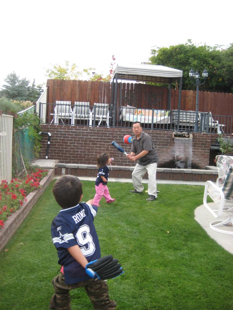 ball game 004.JPG