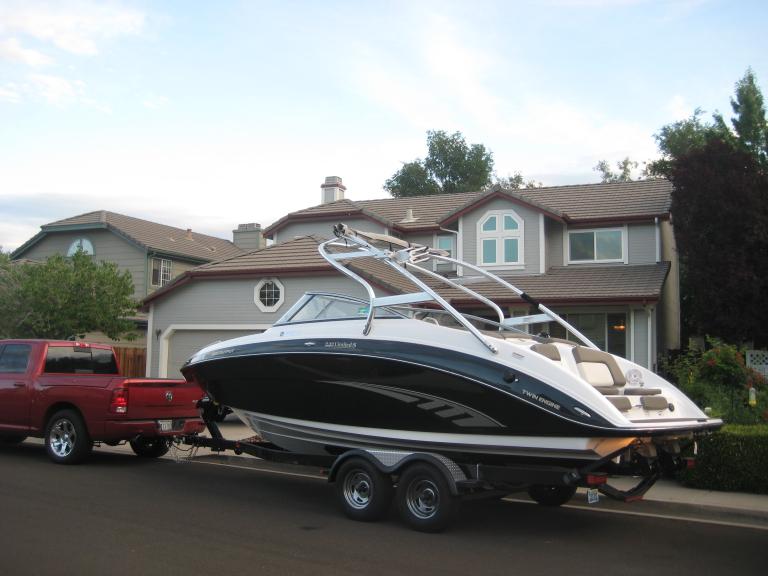 Family Boating 008.JPG