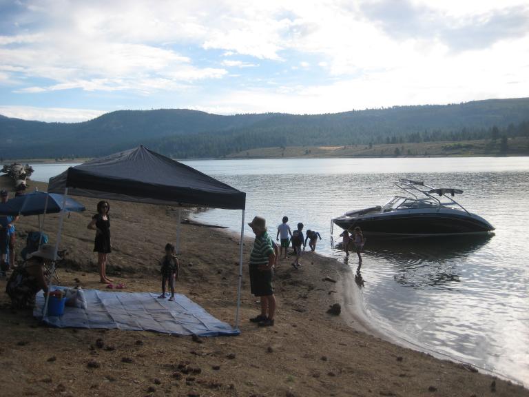 Family Boating 018.JPG
