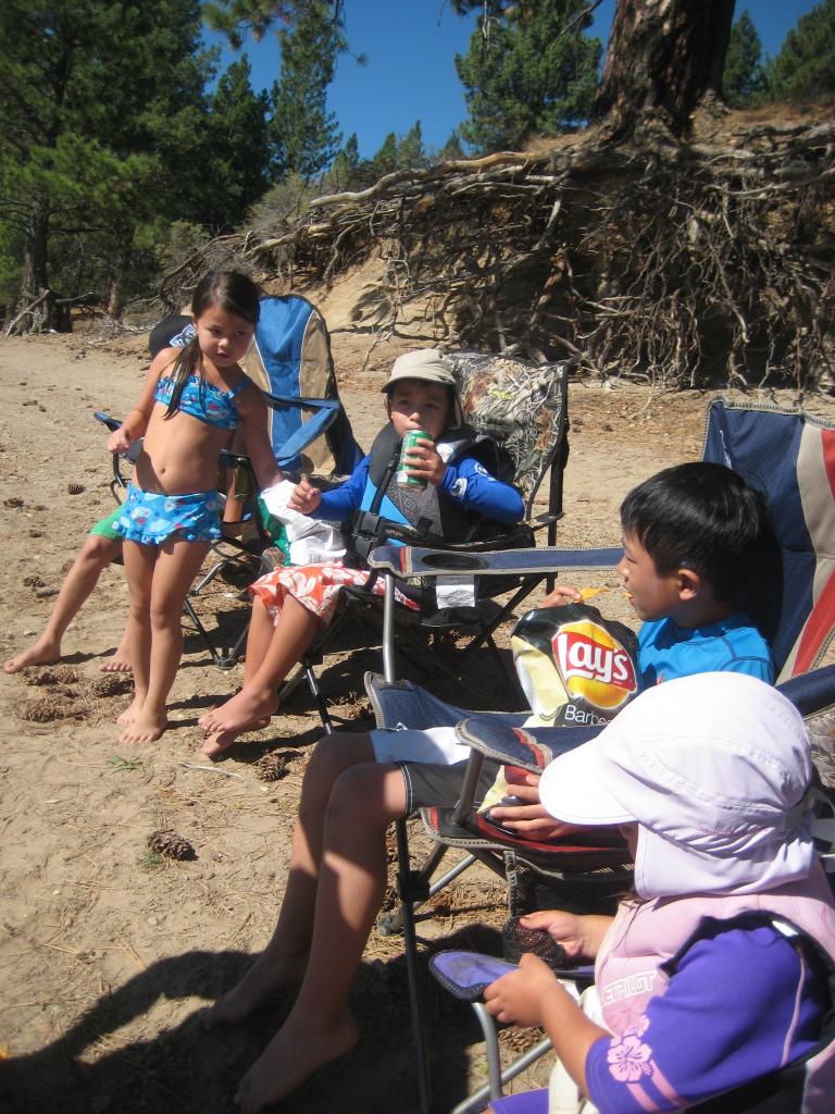 Family Boating 105.JPG