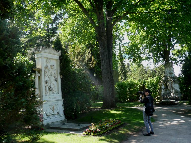 Zentralfriedhof_Schubert3.JPG