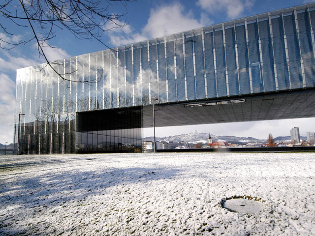 Linz snow3 Lentosmuseum.jpg