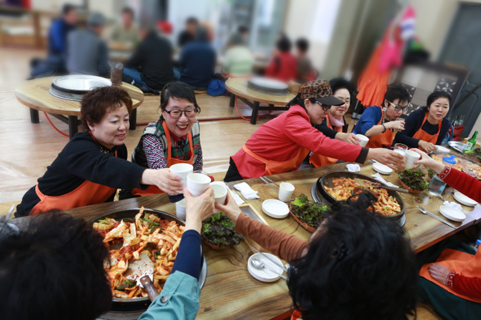 lunch1.jpg