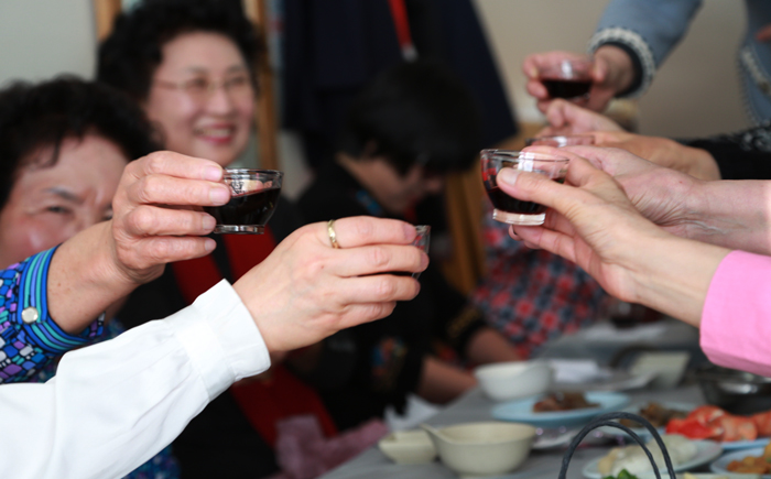 cheers10.jpg
