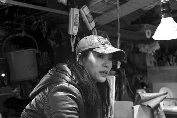 fish lady_0125104_72.jpg