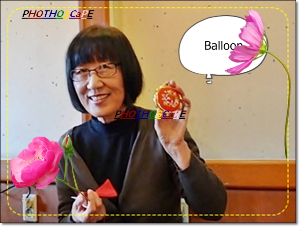 김혜경.꽃을 들고.jpg