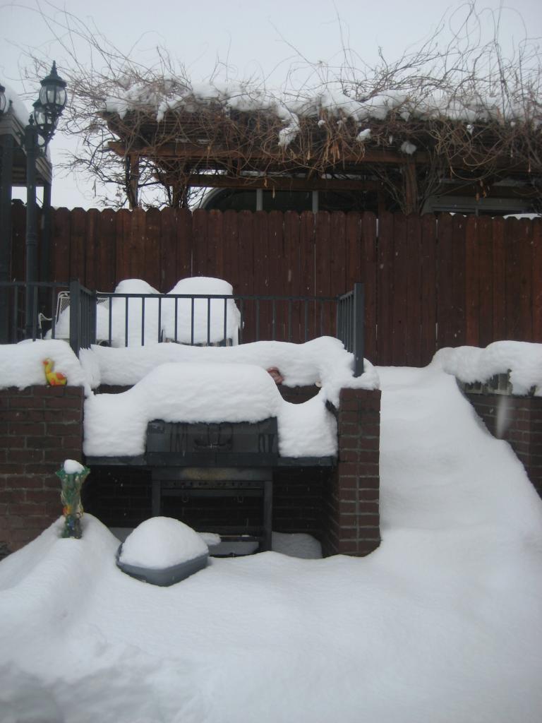 SNOW RKIDING 001.JPG