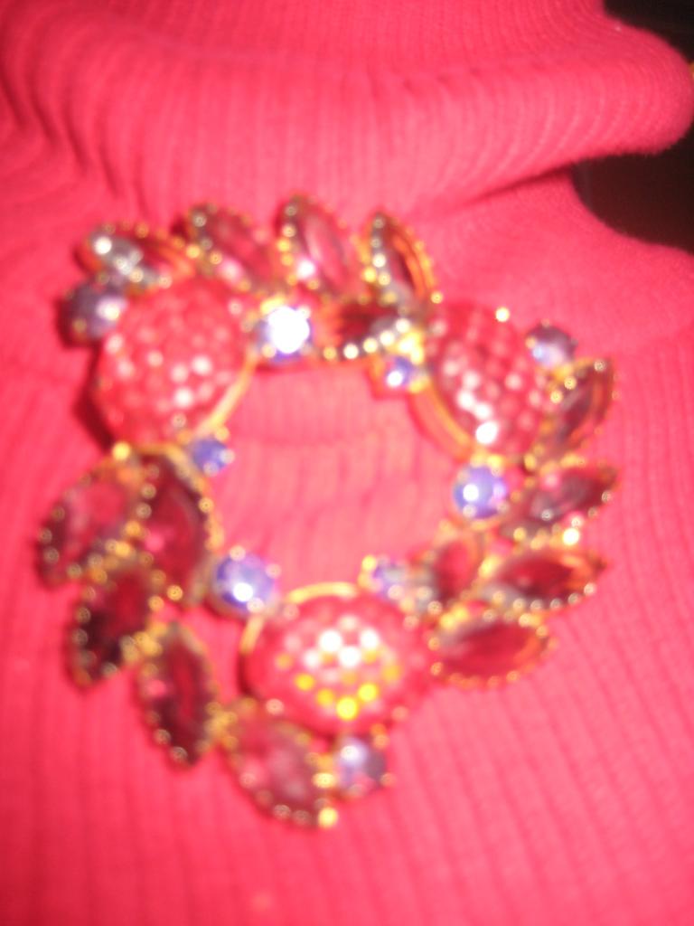 pins 004.JPG