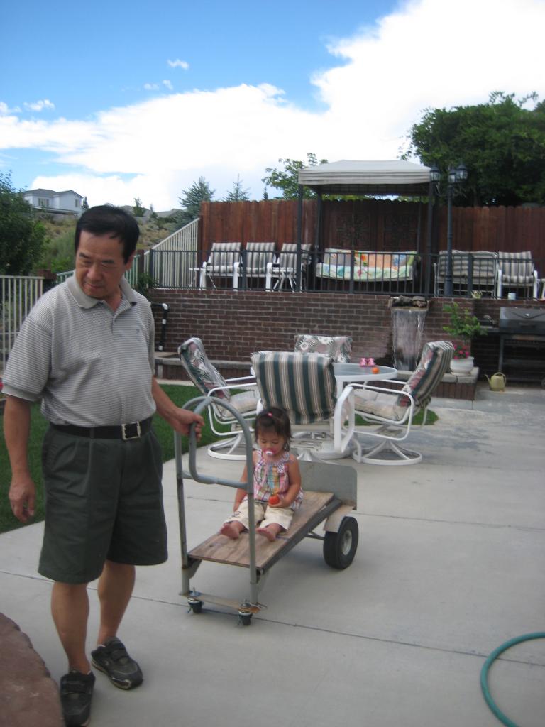 kid's visit 070.JPG