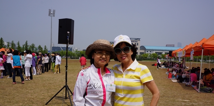 DSC01587-crop.JPG