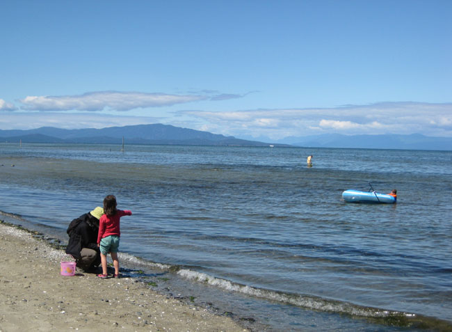 Beach 06.jpg Beach 06.jpg