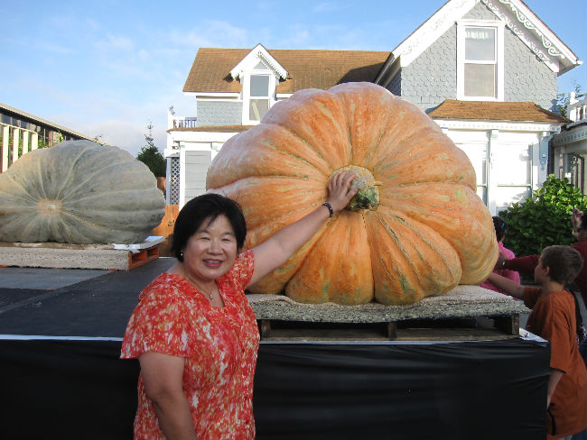 pumpkin festival 10-16-2011 116_copy.jpg