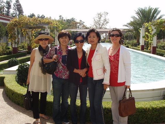 getty with friends 040.jpg