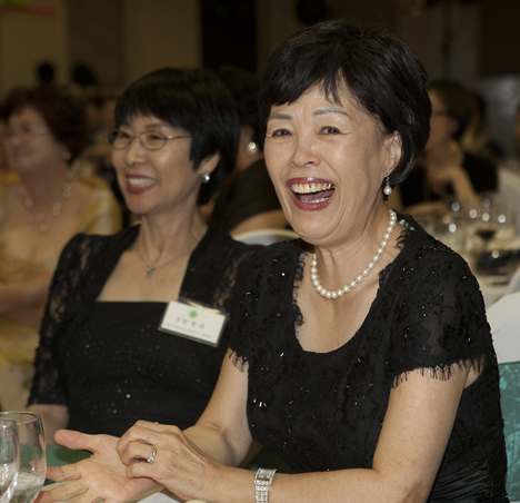 laugh_2_72.jpg