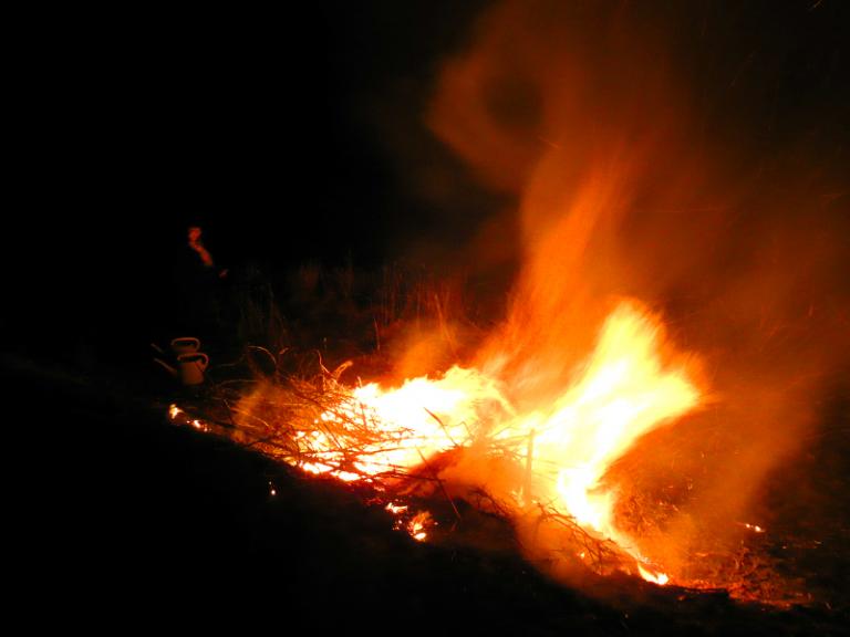 Osterfeuer8.JPG