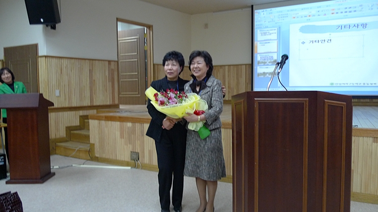 inil-20100227-83.JPG