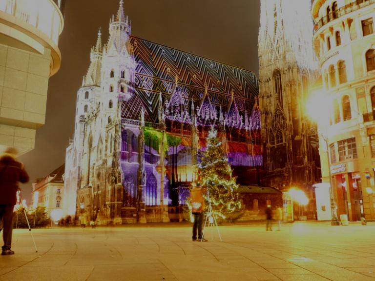 Stephansdom-platz2.jpg