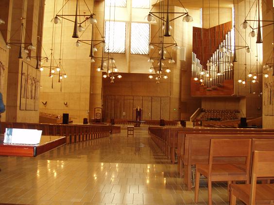 Cathedral of Our Lady of the Angels 037.jpg
