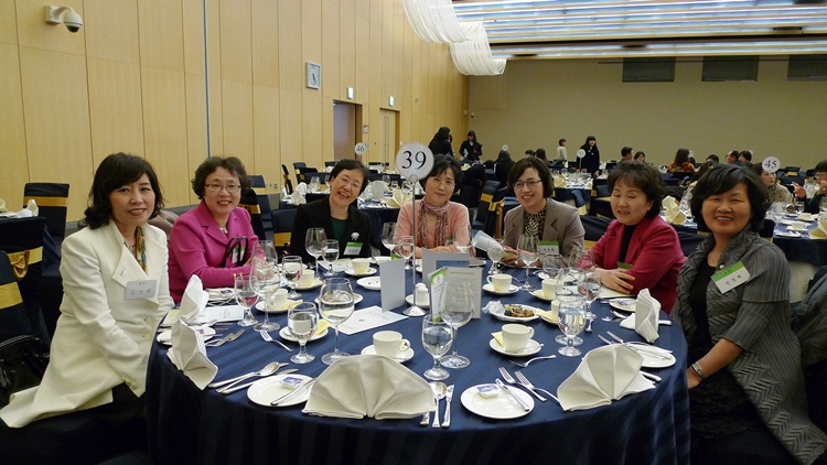 inil20110405-006.JPG