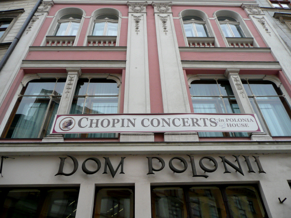 chopin concerts house1.JPG