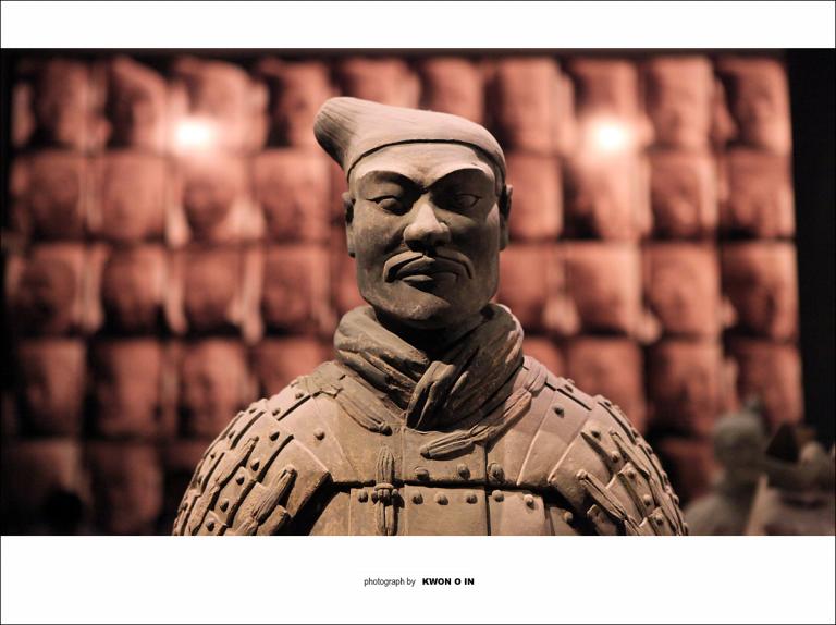 c 037-2.jpg c 037-2.jpg