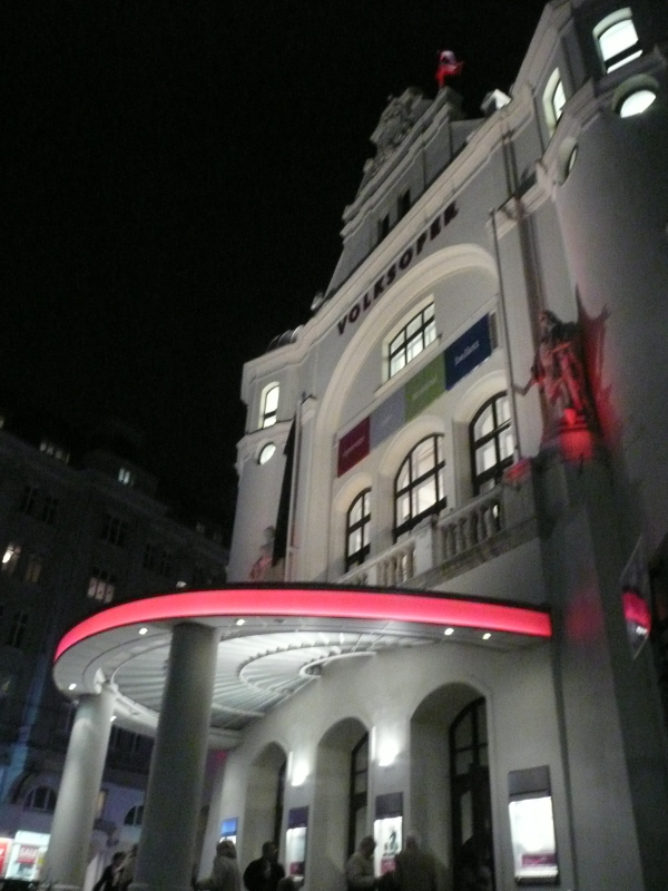 Volksoper 1P1260008.JPG