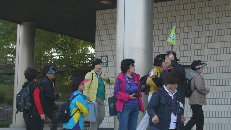 inil-20111008-32.JPG