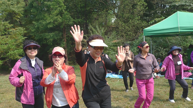 inil-20111008-74.JPG