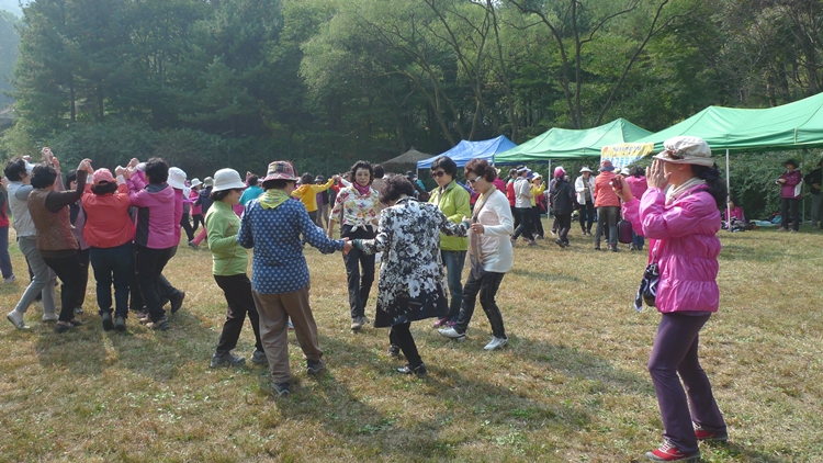 inil-20111008-76.JPG