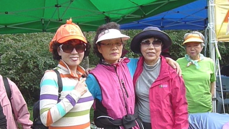 inil-20111008-90.JPG