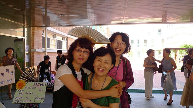 inil-20100904-01.JPG