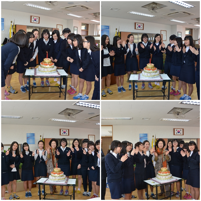 인일여고 학생들..jpg