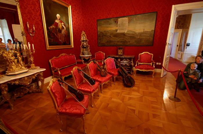 Schloss Esterhazy  Museum 1.JPG